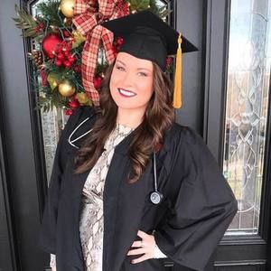 Meet your Posher, Mackenzie